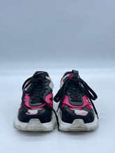 Load image into Gallery viewer, Valentino Garavani Sneakers