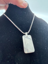 Load image into Gallery viewer, Tiffany & Co. Atlas Pendant Necklace