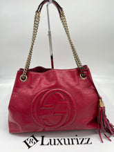 Load image into Gallery viewer, Gucci Pink Patent Leather Soho Chain Tote Bag