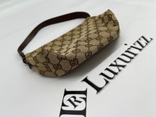 Load image into Gallery viewer, Gucci GG Jacquard & Leather Handbag