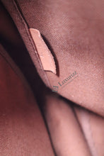 Load image into Gallery viewer, Louis Vuitton Saumur Messenger Bag