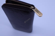 Load image into Gallery viewer, Louis Vuitton Vernis Zippy Wallet