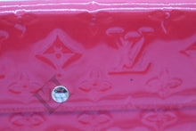 Load image into Gallery viewer, Louis Vuitton Sarah Wallet