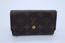 Load image into Gallery viewer, Louis Vuitton Porte Zip Wallet
