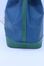 Load image into Gallery viewer, Louis Vuitton Noé Bucket Bag