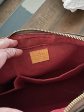 Load image into Gallery viewer, Louis Vuitton Viva Cite GM Shoulder Bag