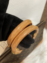 Load image into Gallery viewer, Louis Vuitton Monogram Alma MM