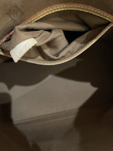 Load image into Gallery viewer, Louis Vuitton Monogram Alma MM
