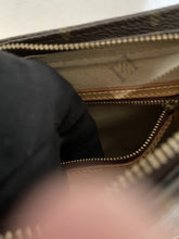Load image into Gallery viewer, Louis Vuitton Looping Monogram Handbag
