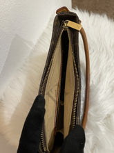 Load image into Gallery viewer, Louis Vuitton Looping Monogram Handbag