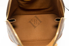 Load image into Gallery viewer, Louis Vuitton Monogram Alma MM