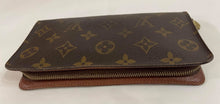 Load image into Gallery viewer, LV, Louis Vuitton Vintage Porte Zippy Wallet
