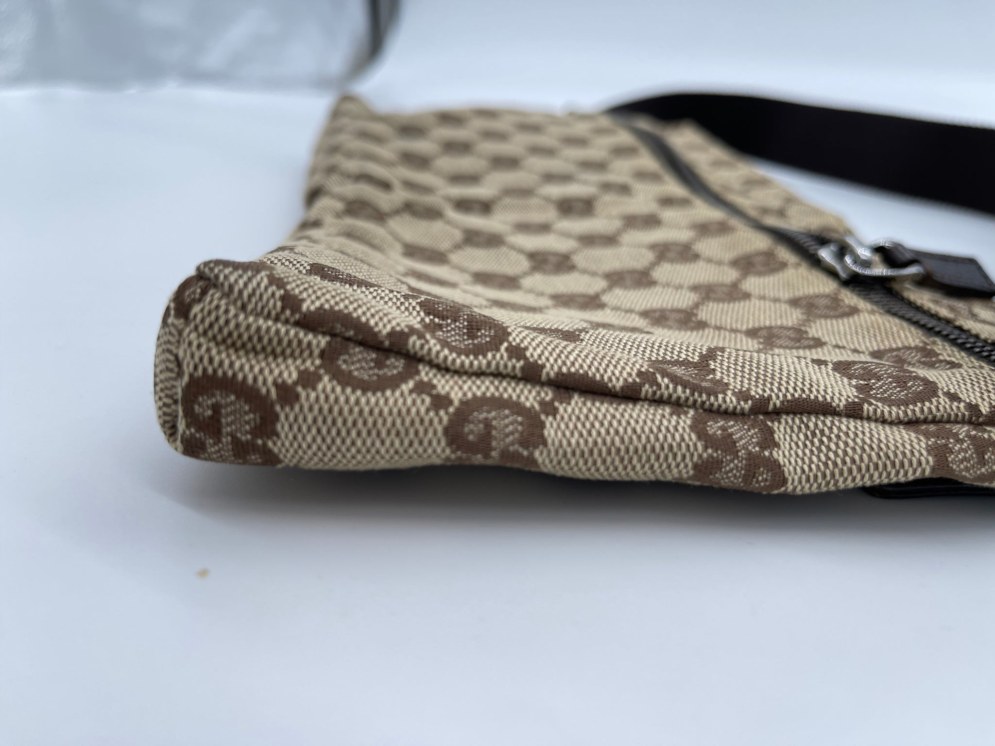 Gucci Vintage Belt Bag – LUXURIZZ