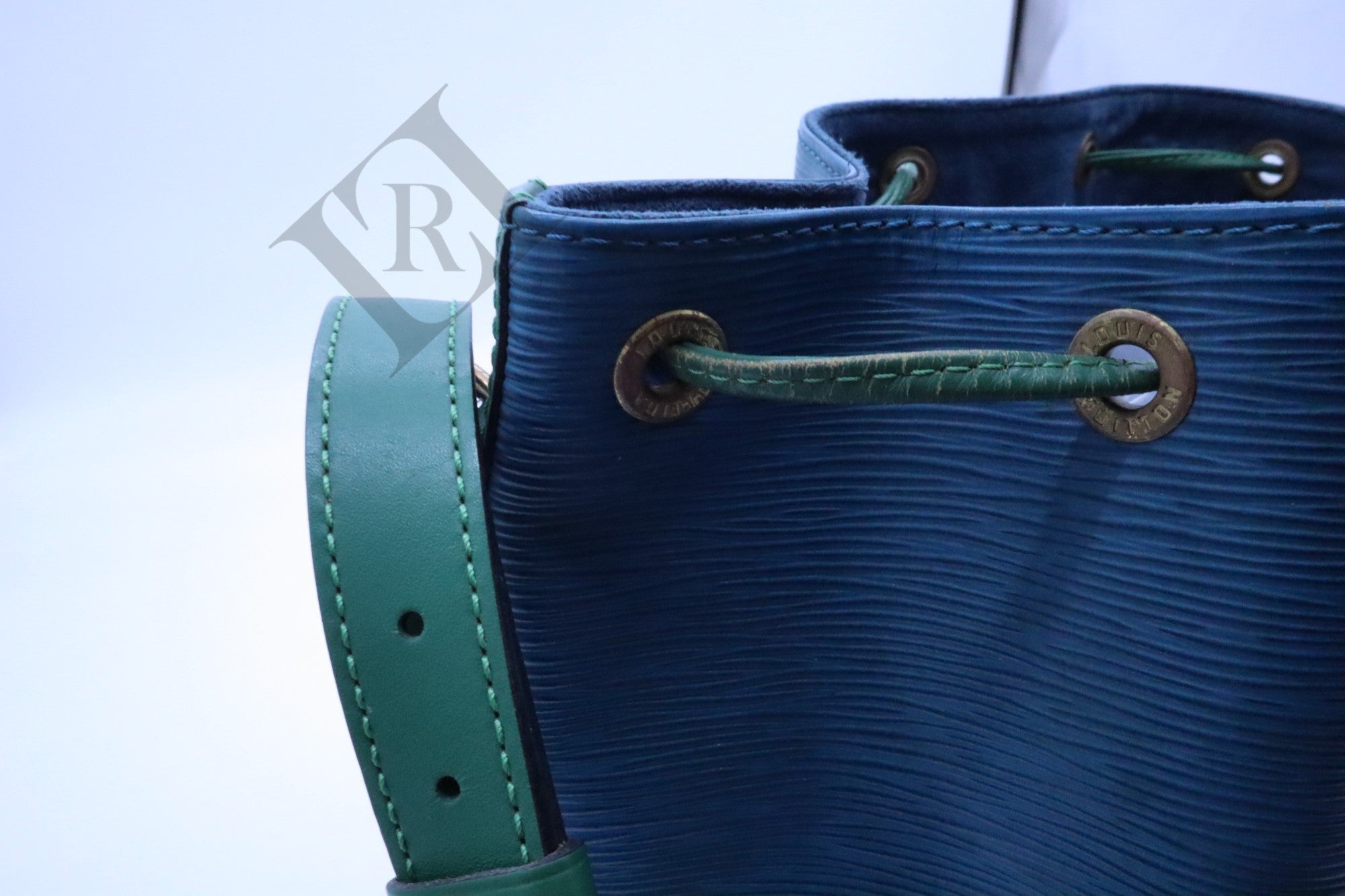LV Noe Bucket 002-255-00010 - Luxury Pre-Loved Handbags, Lee Ann's Fine  Jewelry