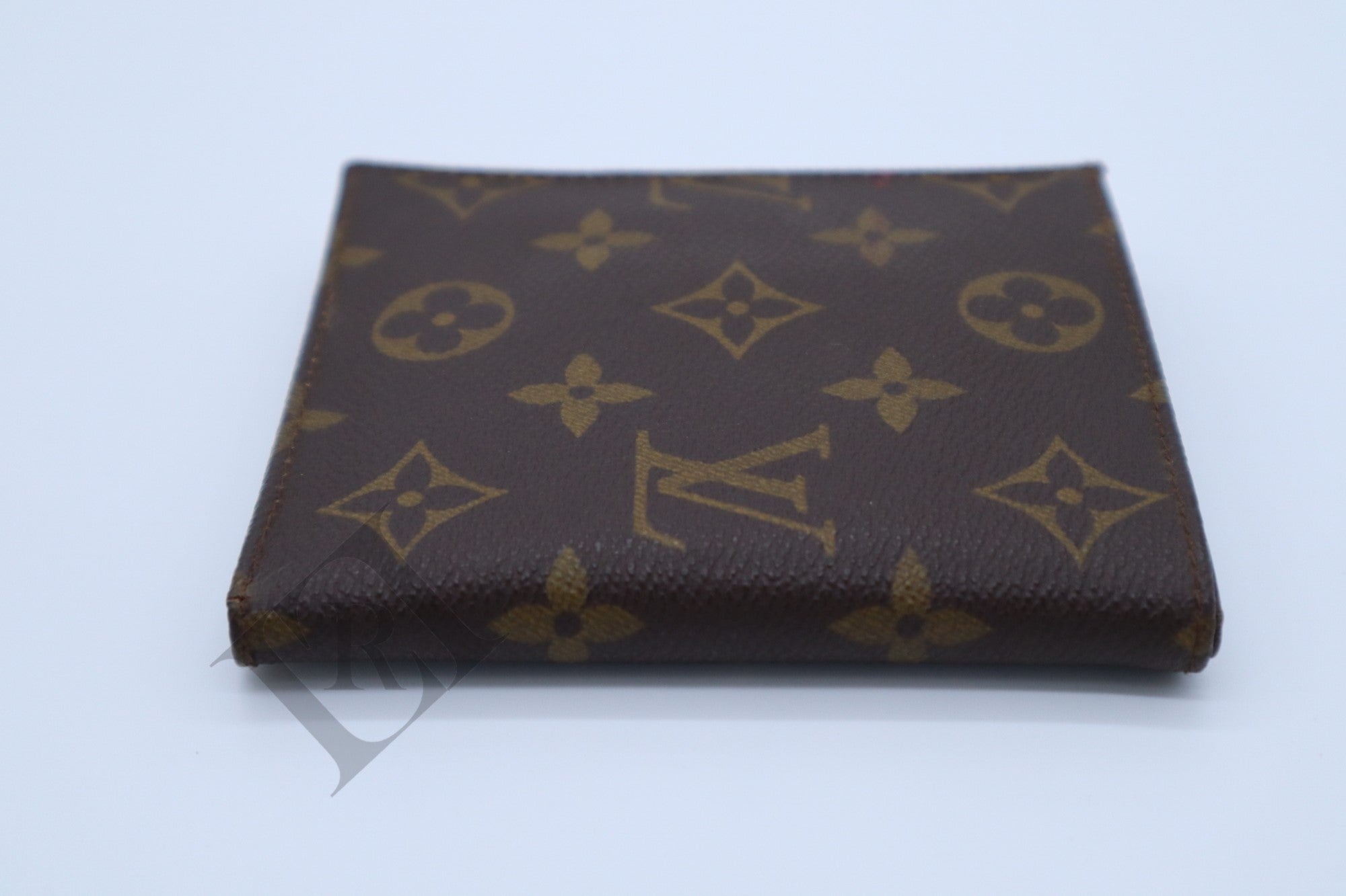 Louis Vuitton Vintage Bifold Wallet LUXURIZZ