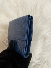 Load image into Gallery viewer, Louis Vuitton Vintage Elise Wallet
