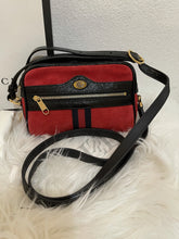 Load image into Gallery viewer, Gucci Ophidia Shoulder Crossbody in Red
